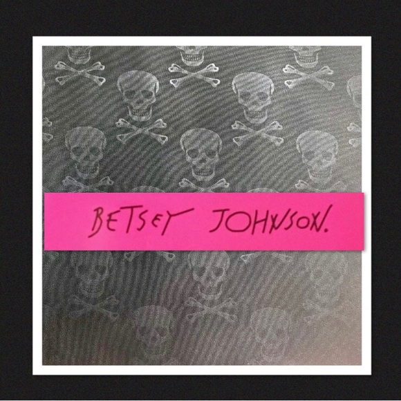 Betsey Johnson Bedding Betsey Johnson Black Embossed Skull Queen